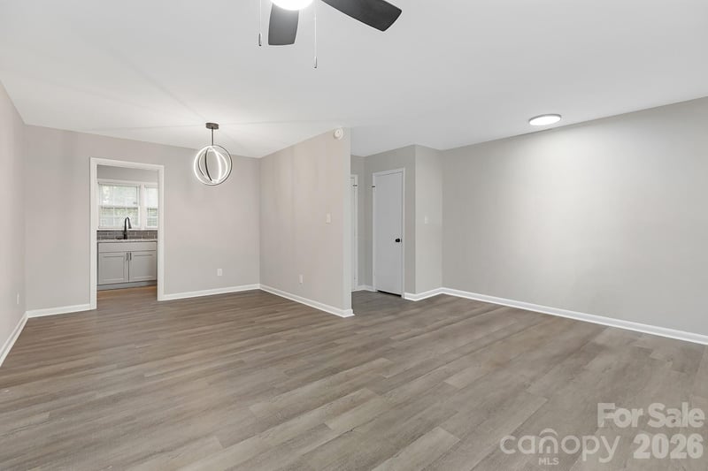 4601 Coronado Dr #G, Charlotte, NC 28212