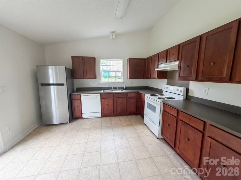 6620 Iron Brigade Ln, Charlotte, NC 28269