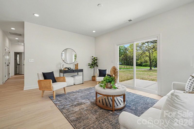 308 S White St, Marshville, NC 28103