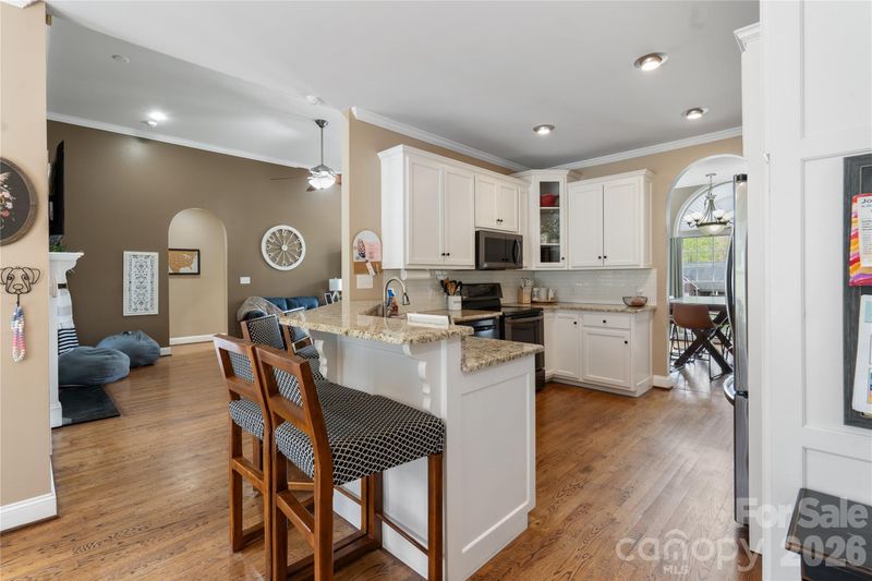 2472 Genelia Dr, Claremont, NC 28610