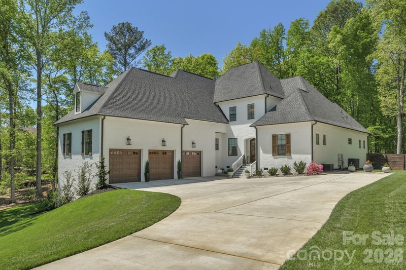 365 Stone Cliff Ln, Clover, SC 29710