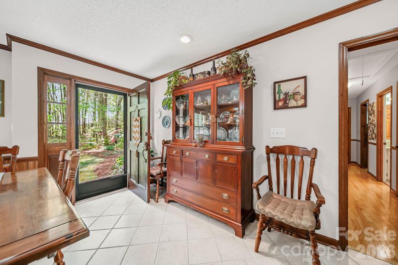2056 Lawrence Rd, Clover, SC 29710