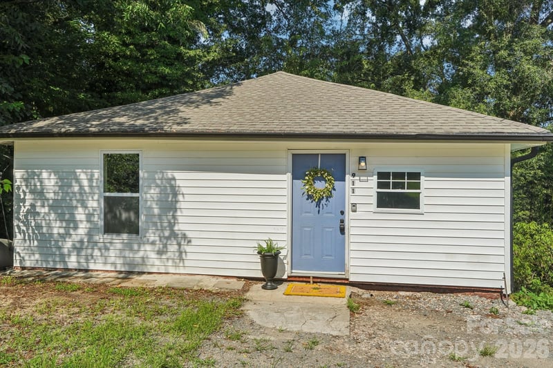 911 Elm St, Kannapolis, NC 28081