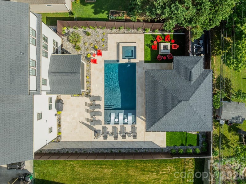 344 Melbourne Ct, Charlotte, NC 28209
