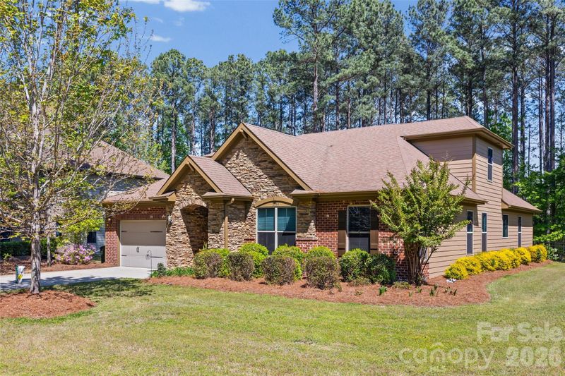 2054 Lometa Rd, York, SC 29745