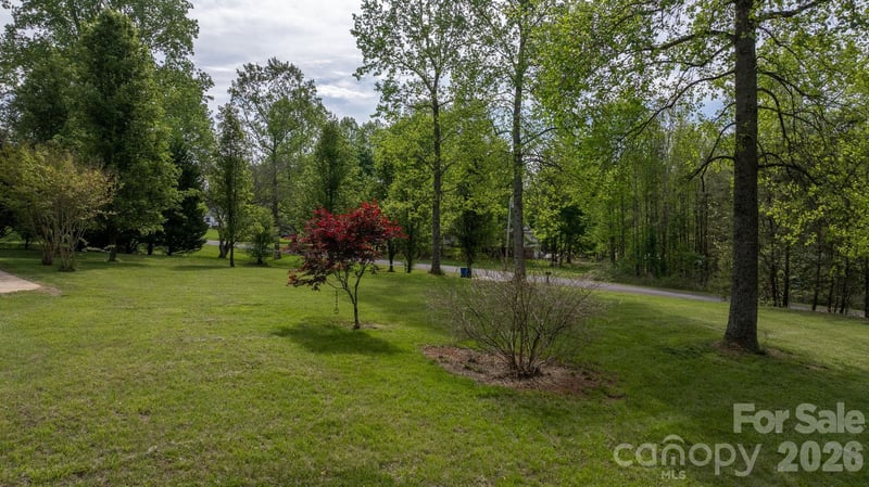 180 Cherry Blossom Ln, Stony Point, NC 28678