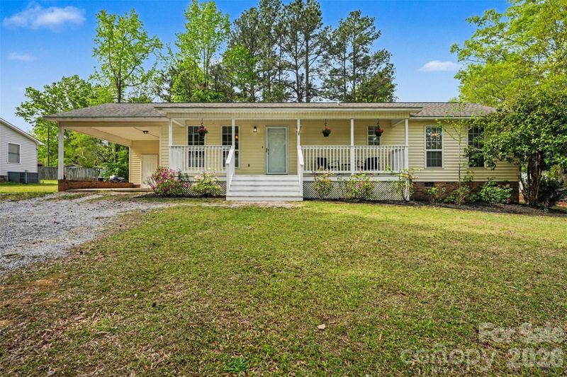 2716 Norfolk Rd, Lancaster, SC 29720