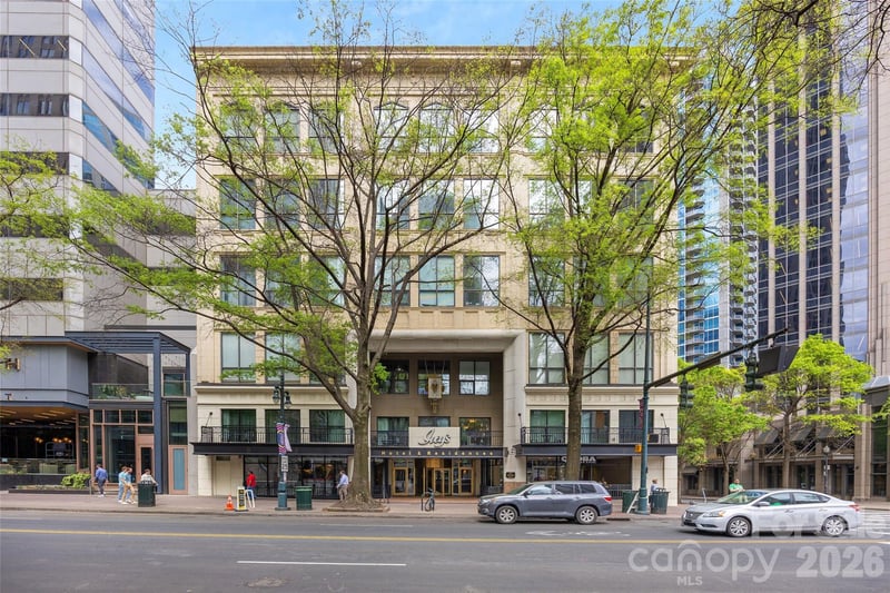 127 N Tryon St #410, Charlotte, NC 28202