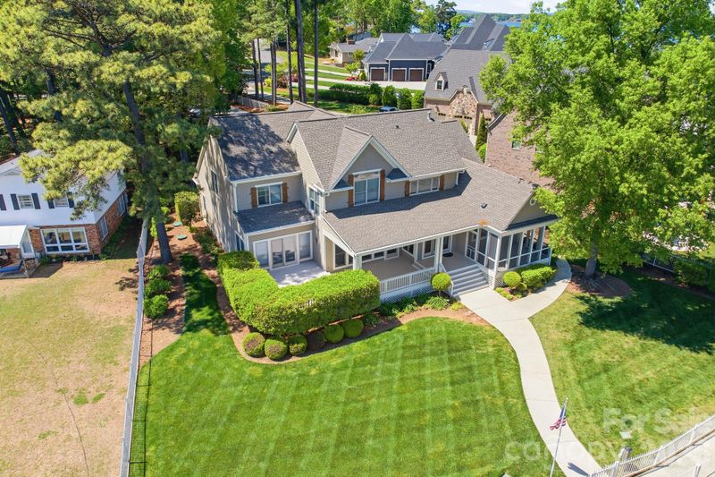 21217 Island Forest Dr, Cornelius, NC 28031