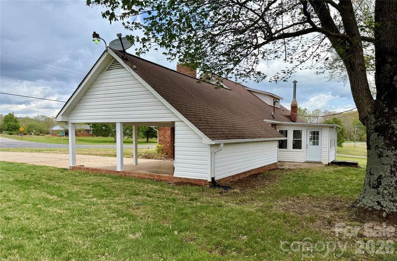 6257 W Nc 10 Hw, Hickory, NC 28602