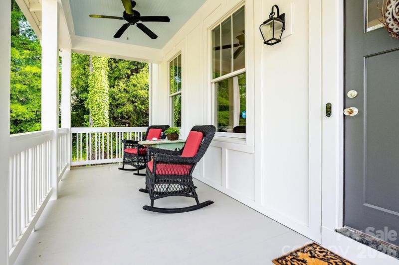 735 Emma Claire Ln, Davidson, NC 28036
