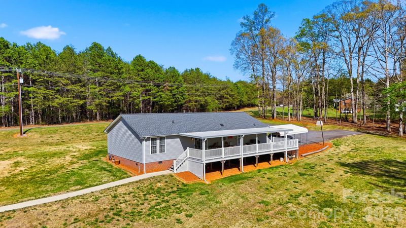 2981 Community Rd, Claremont, NC 28610