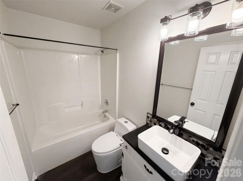 12014 Cheviott Hill Ln, Charlotte, NC 28213