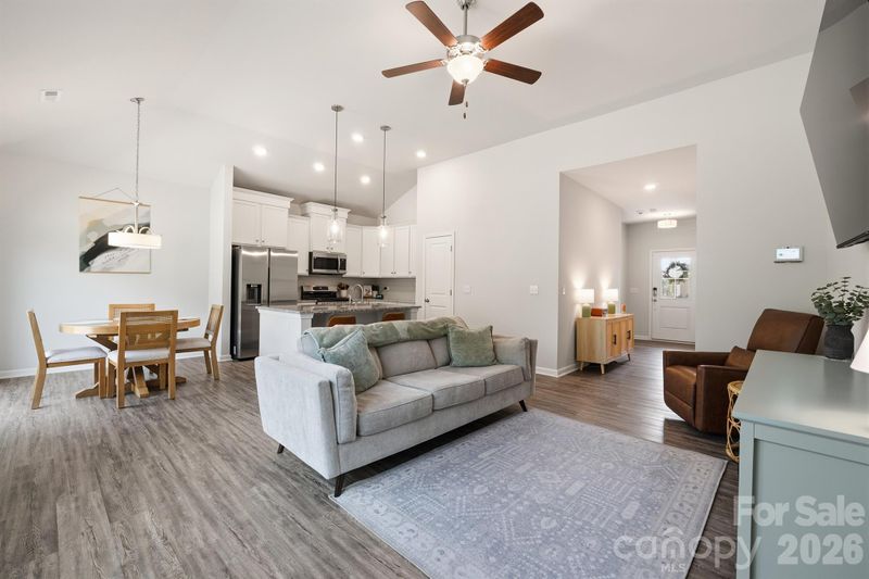 8220 Mccormick St, Terrell, NC 28682