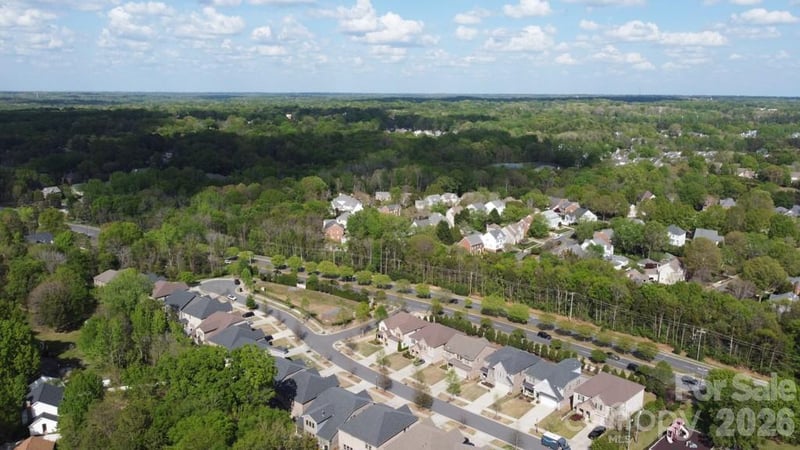 2232 Lawton Bluff Rd, Charlotte, NC 28226