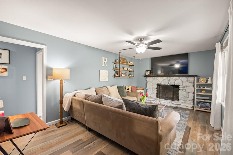 104 Pinetree Dr, Fort Mill, SC 29715