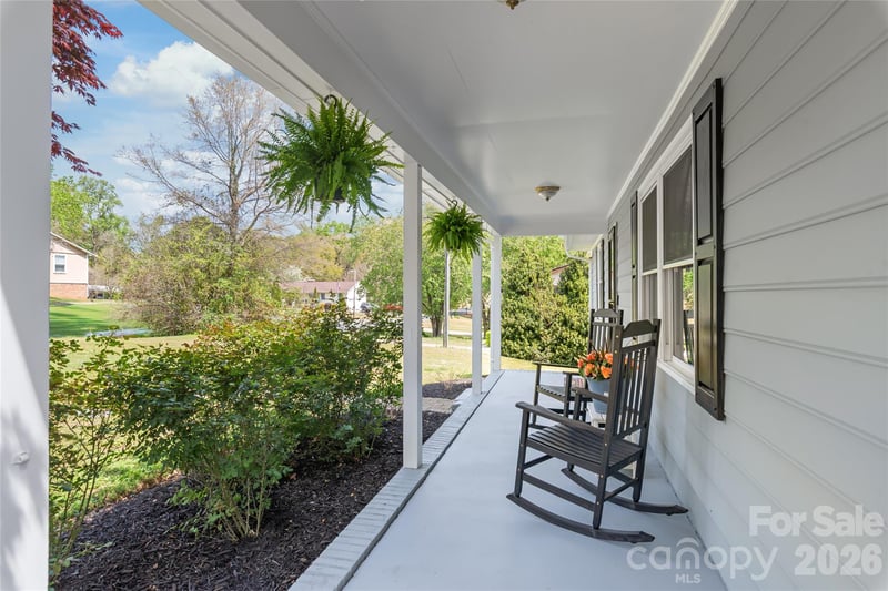 104 Pinetree Dr, Fort Mill, SC 29715