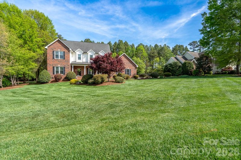 176 Spring Forest Dr, Statesville, NC 28625