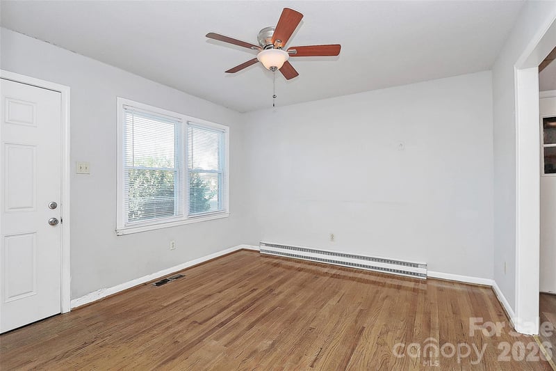 3201 Smith Farm Rd, Matthews, NC 28104