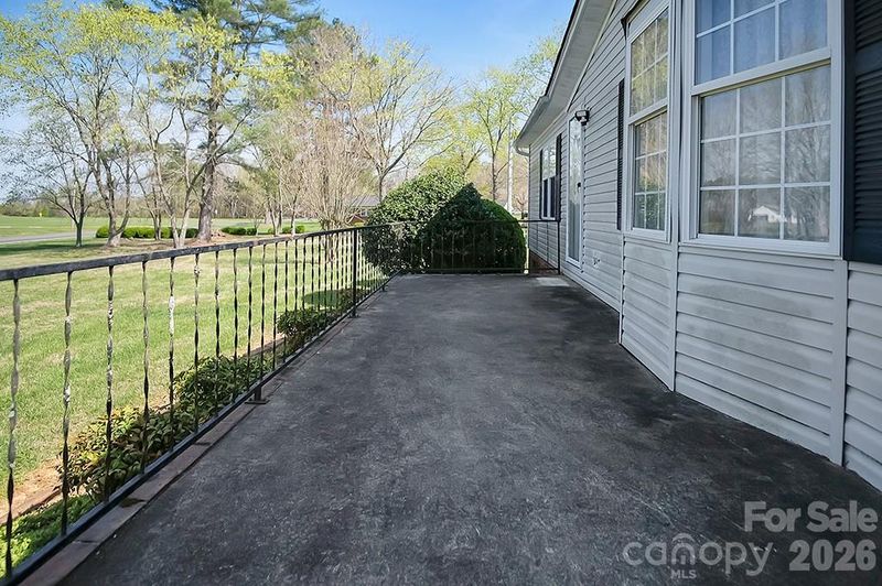 620 Anthony Grove Rd, Crouse, NC 28033