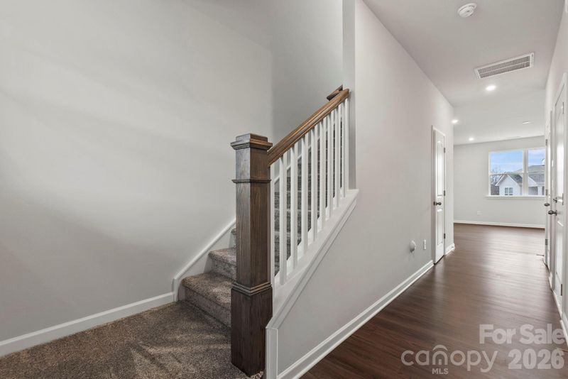 819 Olde England Dr, Lincolnton, NC 28092