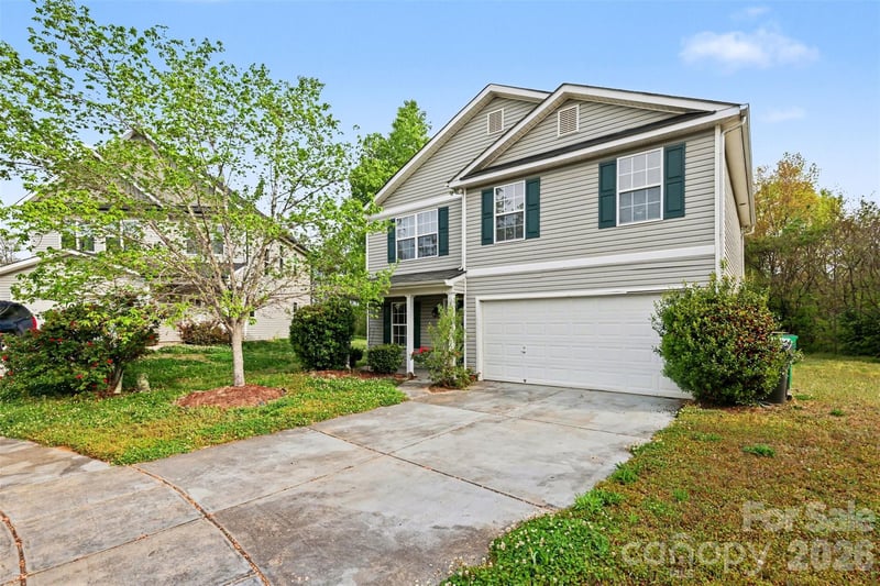 2100 Cranberry Woods Ct, Charlotte, NC 28208
