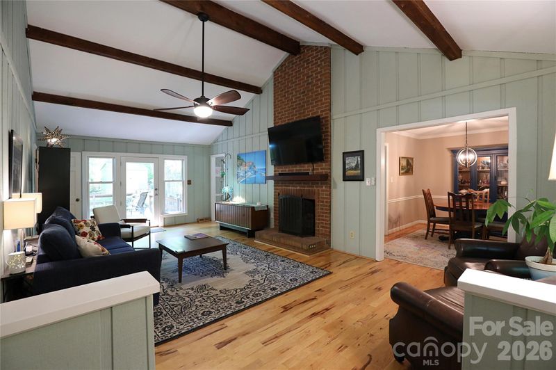 14040 Hackamore Dr, Matthews, NC 28105