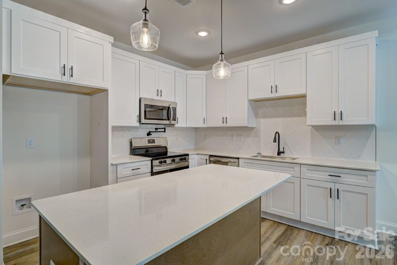 315A S Pink St, Cherryville, NC 28021