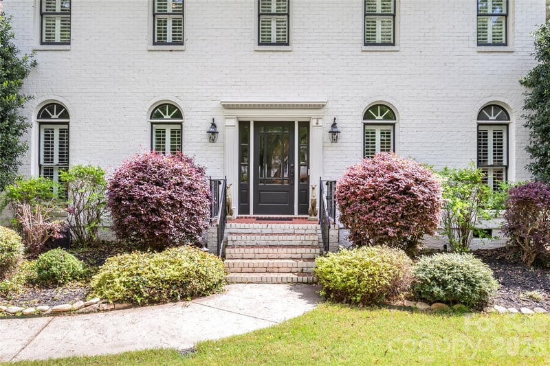 9631 Logan Ct, Charlotte, NC 28210