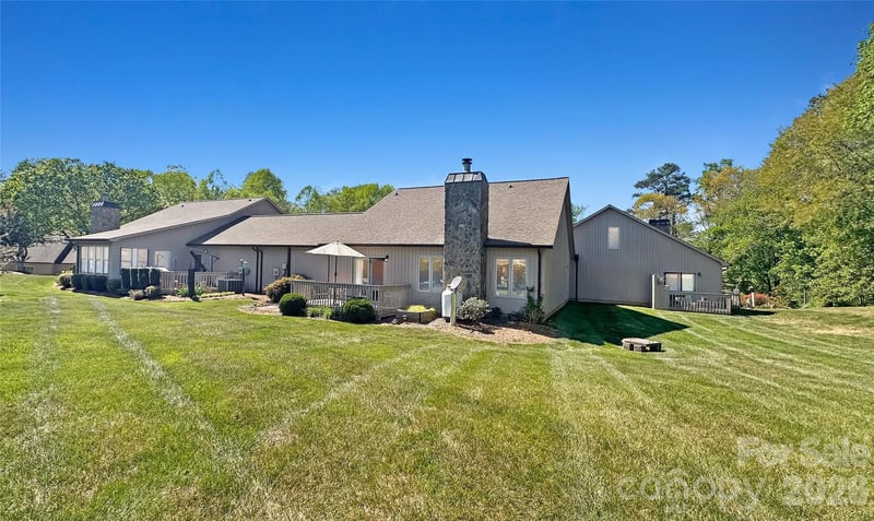 603 29th Ave NE #213, Hickory, NC 28601