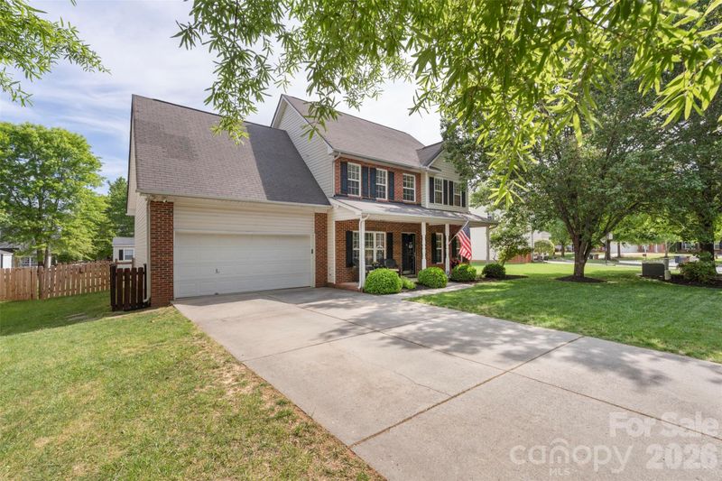 2007 Enderbury Dr, Indian Trail, NC 28079