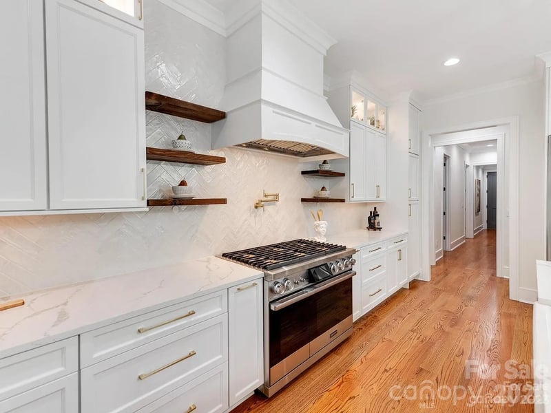 3032 Northampton Dr, Charlotte, NC 28210
