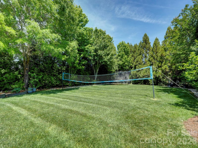 725 Wild Berry Ct, Waxhaw, NC 28173