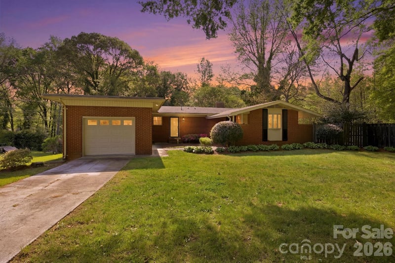 101 Spruce Dr, Salisbury, NC 28147