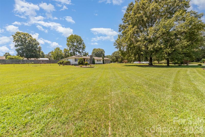 7430 Forney Hill Rd, Denver, NC 28037