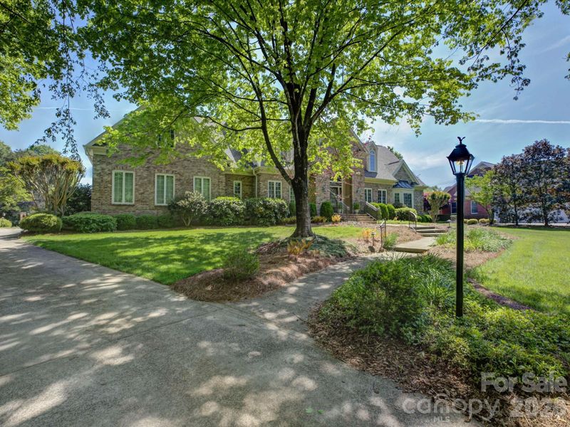 2980 Robinwood Rd, Gastonia, NC 28054