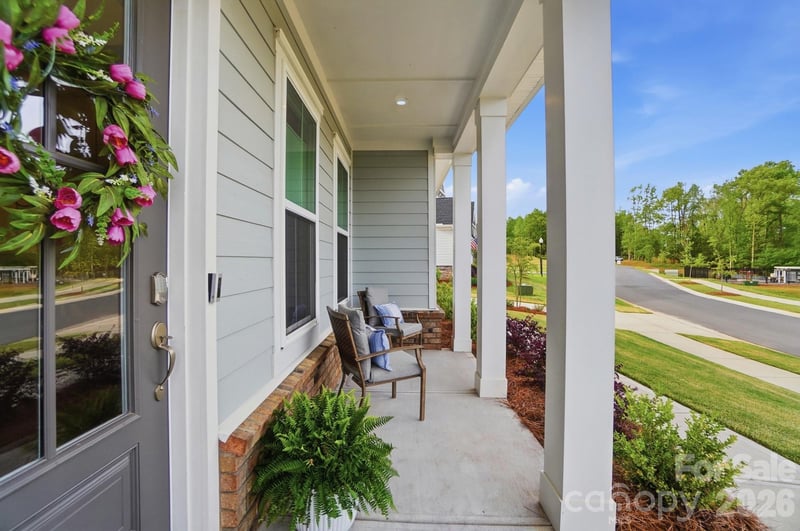 805 Lakeforest Dr, Belmont, NC 28012