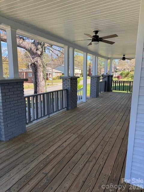 806 4th Street Dr NW, Hickory, NC 28601