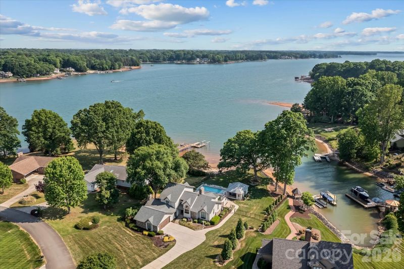 198 Broadbill Dr, Mooresville, NC 28117