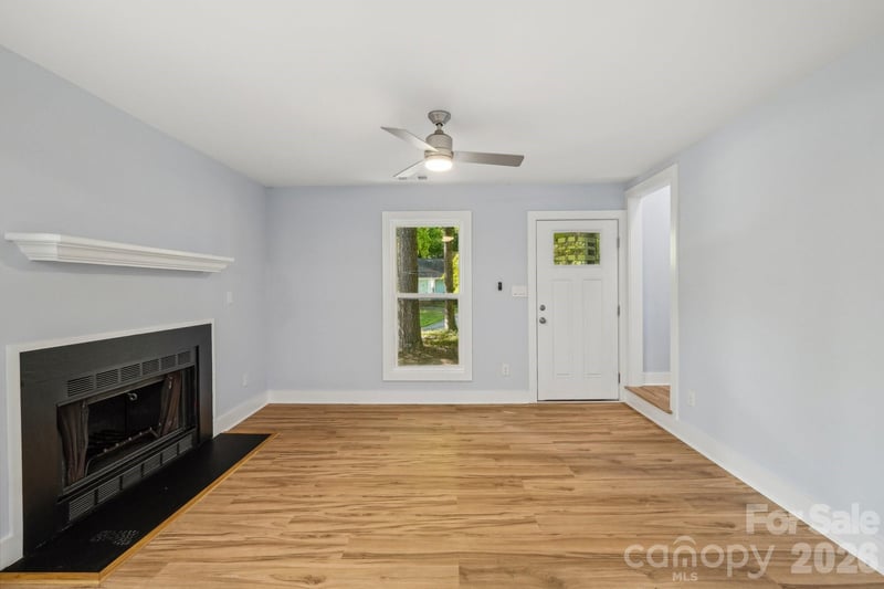 5414 Leaford Ct, Charlotte, NC 28227