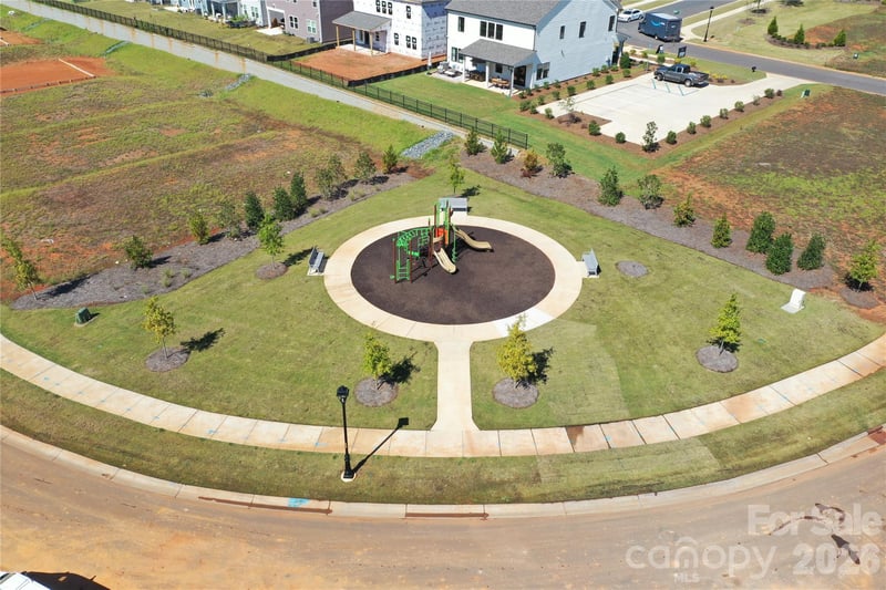11229 Lochmere Rd, Charlotte, NC 28278
