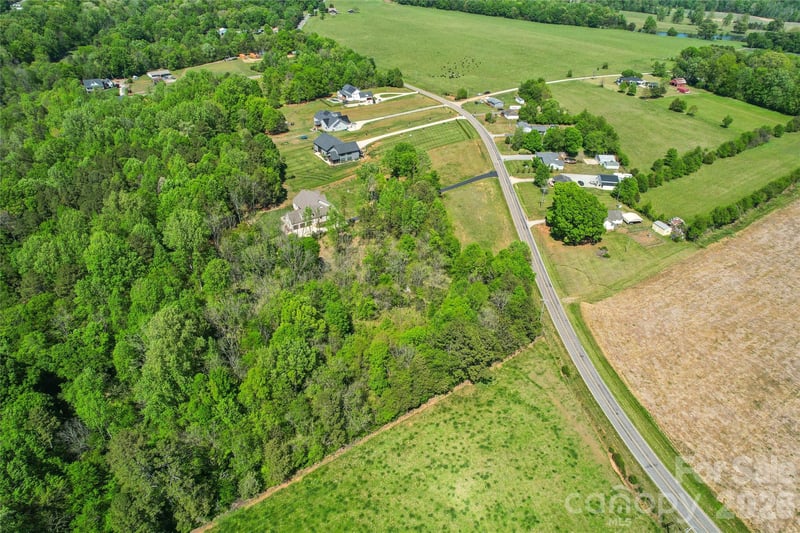 1025 Patterson Farm Rd, Mooresville, NC 28115