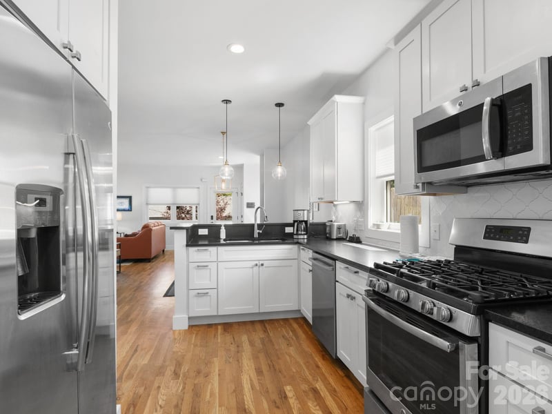 46 Rumbough Pl, Asheville, NC 28806