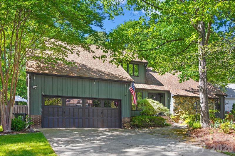 115 Kentberry Ct, Gastonia, NC 28056