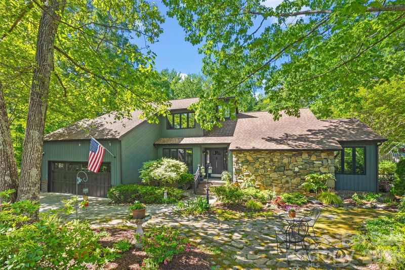 115 Kentberry Ct, Gastonia, NC 28056