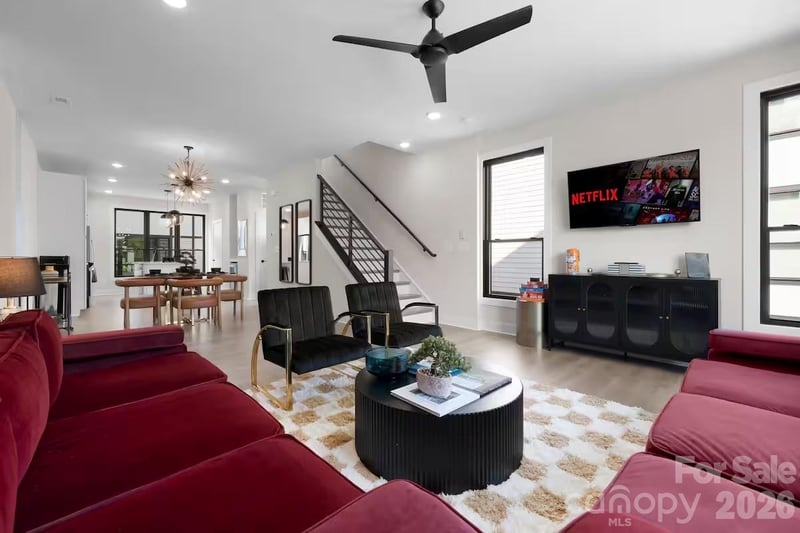 223 Freeland Ln, Charlotte, NC 28217