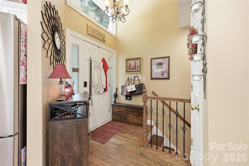 14614 Waterside Dr, Charlotte, NC 28278