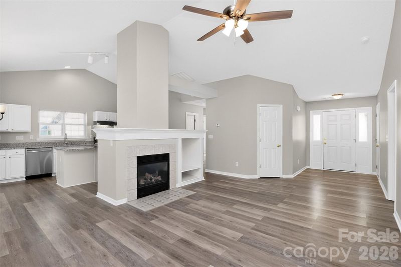 5774 Dove Point Dr SW, Concord, NC 28025