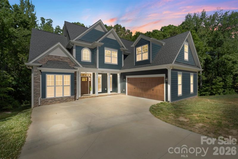 1607 Freemont Dr, Alexis, NC 28006