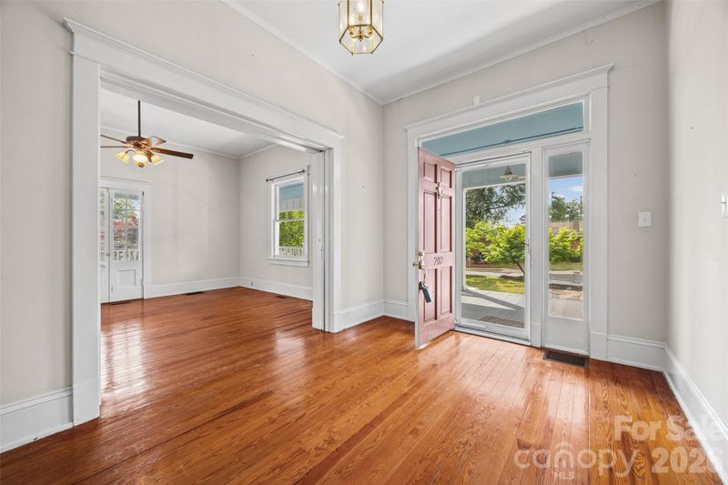 202 Pressley St, Clover, SC 29710